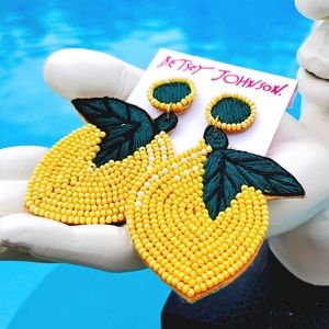 NWT Betsey Johnson Lemon Drop Earrings